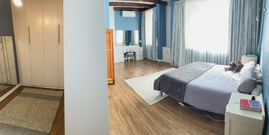 4 Bedroom Property for Sale in Wilkoppies North West